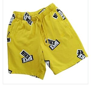 Nike Sportswear Sport Essentials French Terry Shorts Logo Print